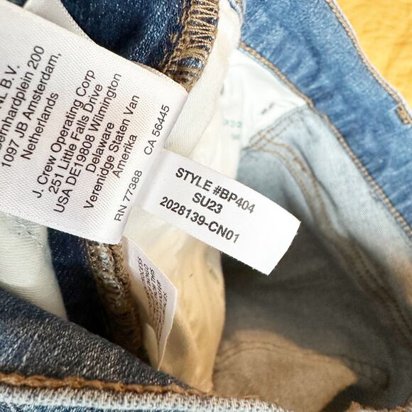 J. Crew 10" vintage Slim-Straight Jean in Misty Surf Wash sz 26 - Picture 10 of 13